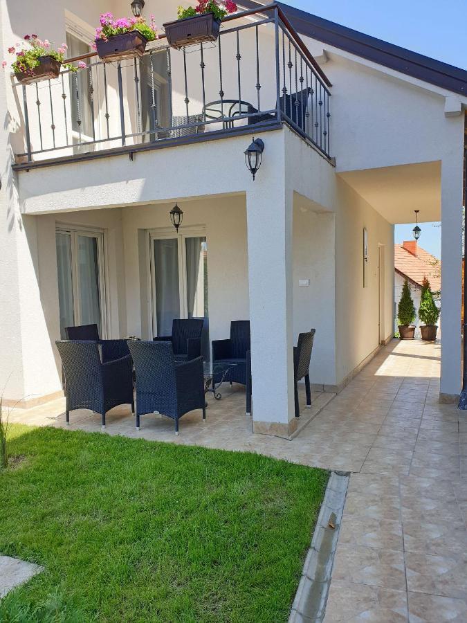 Kuca Ema Villa Belgrad Dış mekan fotoğraf
