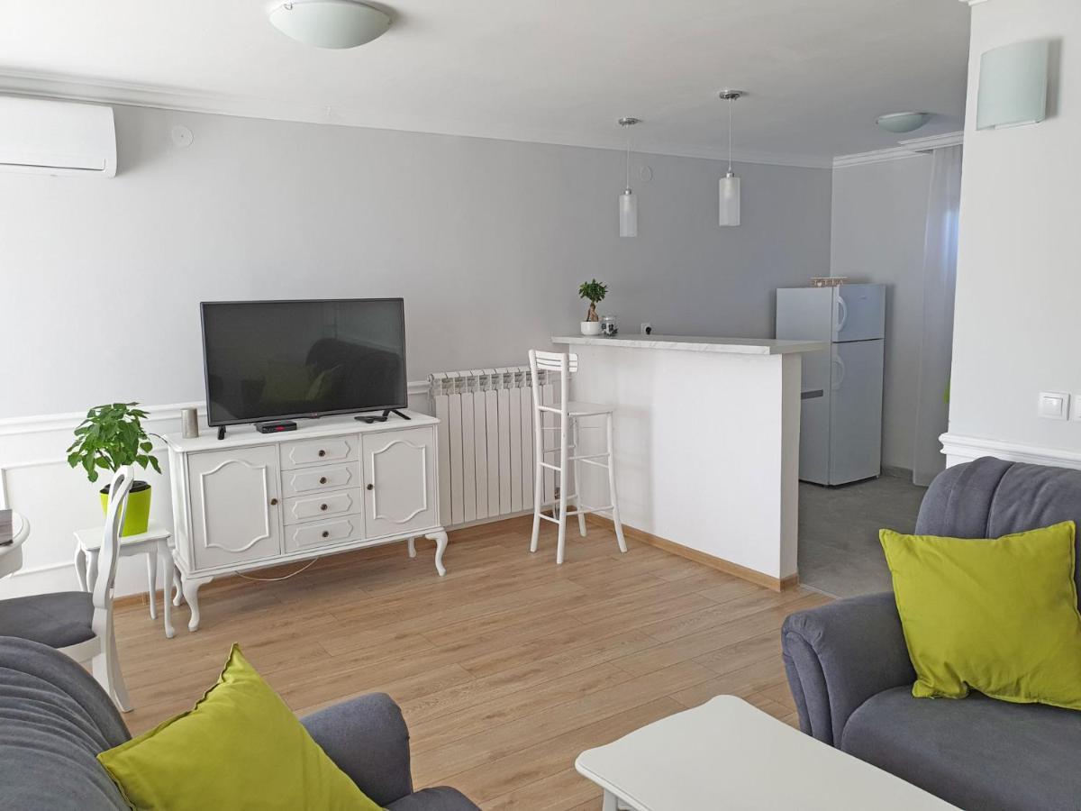 Kuca Ema Villa Belgrad Dış mekan fotoğraf